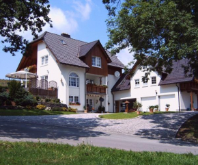 Naturidylle Vogtland - Erholsame Ferienwohnungen im Grünen